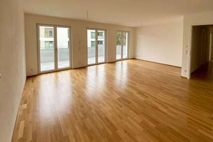 Wohnung zum Mieten in Landshut 1.300,00 € 109.71 m²