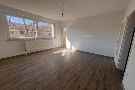 Renovierte 3-Zi.-Wohnung mit Balkon - Osnabrück Gretesch