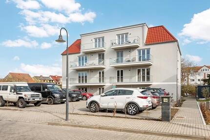 3‑Zimmer‑Neubauwohnung mit Balkon und PKW-Stellplatz - Werder (Havel)