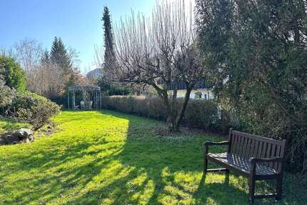Grundstück zu verkaufen in Offenburg 550.000,00 € 923 m²