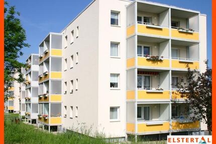 Funktionale Familienwohnung im Grünen! Separate Küche mit Fenster Wannenbad Südbalkon! - Gera Bieblach-Ost