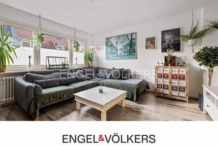 Leben, wo Hamburgs Flieger landen - vielseitige nutzbare Doppelhaushälfte