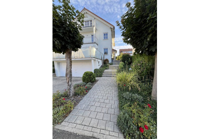 Haus zum Kaufen in Filderstadt 1.150.000,00 € 250 m²