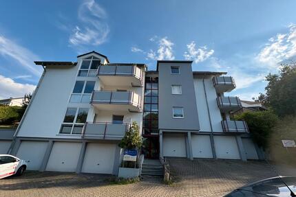 Ruhige 3 Zimmerwohnung im Grünen mit Garage und Stellplatz - Kreuzau