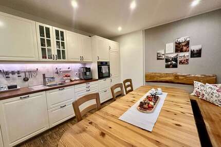 Haus zum Kaufen in Marktschellenberg 1.290.000,00 € 420 m²