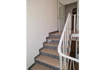 Obergeschoss zu vermieten - 800,00&nbsp;EUR Kaltmiete, ca.&nbsp; 120,00&nbsp;m&sup2; in Merzig (PLZ: 66663)