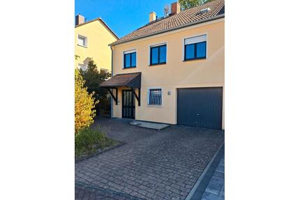 Doppelhaushälfte - 260.000,00&nbsp;EUR Kaufpreis, ca.&nbsp; 120,00&nbsp;m&sup2; in Sankt Wendel (PLZ: 66606)