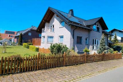 Einfamilienhaus in Peckelsheim - 349.000,00&nbsp;EUR Kaufpreis, ca.&nbsp; 196,00&nbsp;m&sup2; in Willebadessen (PLZ: 34439)