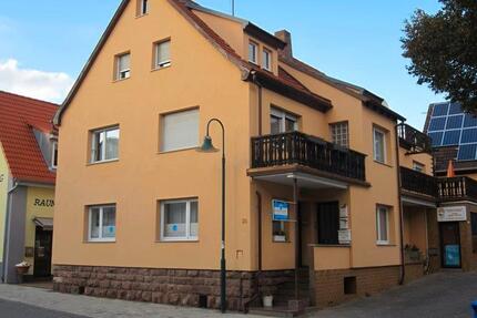 Zentral gelegene 3-Zimmer Wohnung (75 qm) in Ortsmitte - Bad Bocklet