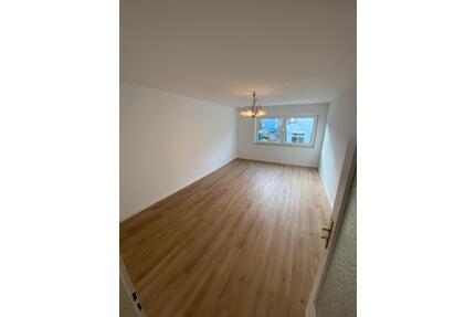 Helle 2-Zimmer-Wohnung in Essen Holsterhausen 430 € - Reken