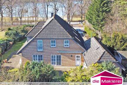 Haus zum Kaufen in Bad Segeberg 850.000,00 € 207 m²