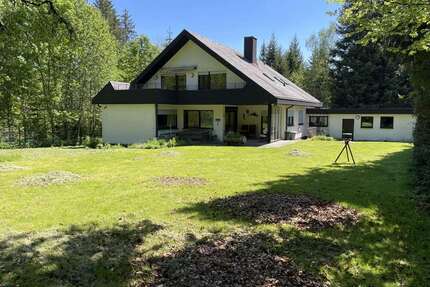 Haus zum Kaufen in Villingen-Schwennigen 810.000,00 € 224 m²