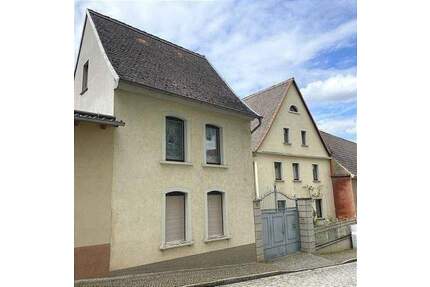 EFH mit ehemaliger Autowerkstatt in Bad Bibra