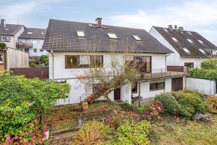 Haus zum Kaufen in Essen 359.000,00 € 272 m²