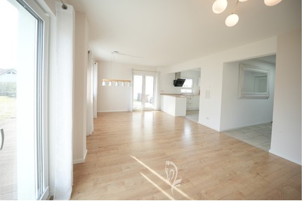 A+ Energieeffizienzhaus: Perfekt für Familien - mit 6 Zimmern auf sonnigem Grundstück - Wertheim