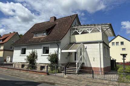 Haus zum Kaufen in Dassel 143.500,00 € 118 m²