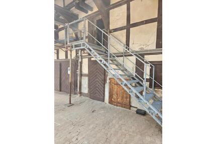 Lagerhalle im Dachgeschoß - 80,00&nbsp;EUR Kaltmiete, ca.&nbsp; 2,00&nbsp;m&sup2; in Lemgo (PLZ: 32657)