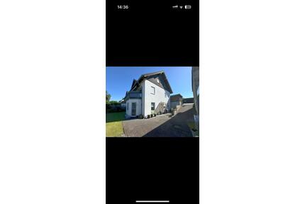 Wohnung 3,5 ZBK mit Garten und Gäste-WC in Rüscheid - Anhausen