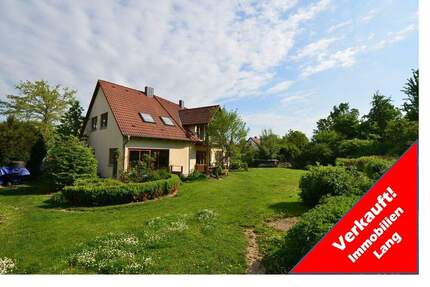 VERKAUFT ! EFH mit ELW in unverbauter Randlage in Burgweinting - Regensburg Burgweinting-Harting