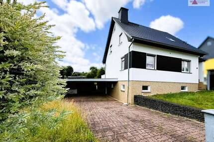 Haus zum Kaufen in Hartenstein Thierfeld 350.000,00 € 110 m²