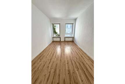 Wohnung zum Mieten in Wuppertal 630,00 € 65 m²