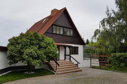 EFH mit Nebengelass und parkähnlichem Grundstück am Stadtrand - Dresden Cotta