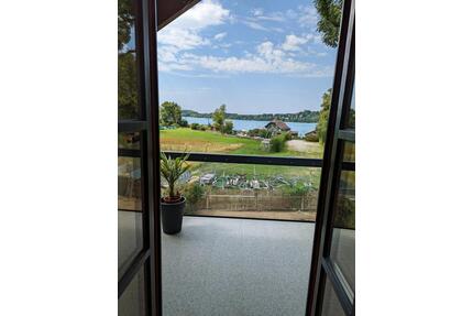 Leben, wo andere Urlaub machen - 2.300,00&nbsp;EUR Kaltmiete, ca.&nbsp; 102,00&nbsp;m&sup2; in Wörthsee (PLZ: 82237)