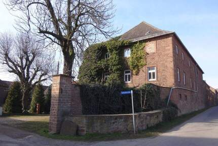 Kleinod mit Historie - 55.000,00&nbsp;EUR Kaufpreis, ca.&nbsp; 510,00&nbsp;m&sup2;&nbsp;Wohnfl&auml;che in Emden (PLZ: 39343)