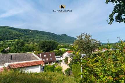 Wohnung zum Kaufen in Bad Urach 150.000,00 € 48 m²