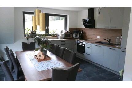 Mietwohnung in ruhiger Lage - 1.000,00&nbsp;EUR Kaltmiete, ca.&nbsp; 97,00&nbsp;m&sup2; in Hornberg (PLZ: 78132)