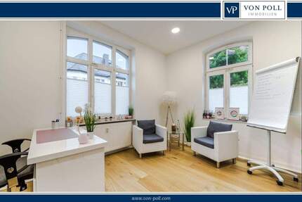 Hochwertig modernisierter, überaus repräsentativer Stilaltbau mit mehreren Stellplätzen - Usingen