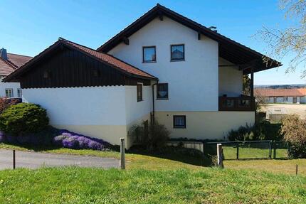 Haus mit Einliegerwohnung im bayerischen Wald (Schöllnach)