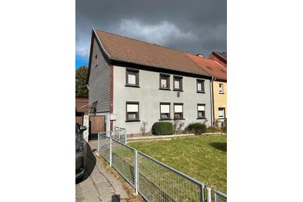 Charmantes Reihenendhaus in Georgenthal