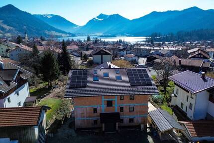 EG-Wohnung mit 297 m² Garten | Tiefgarage & Aufzug | ORTERER28 - Schliersee