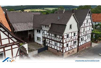 Haus zum Kaufen in Waldkappel 70.000,00 € 137 m²