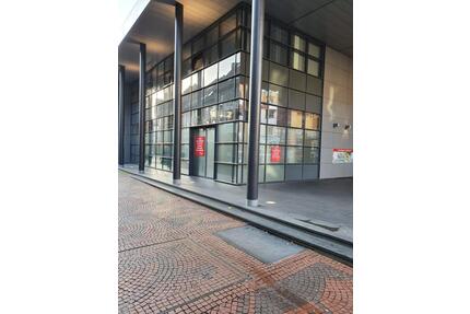 Geschäftslokal am Morlaixplatz zu vermieten - Würselen