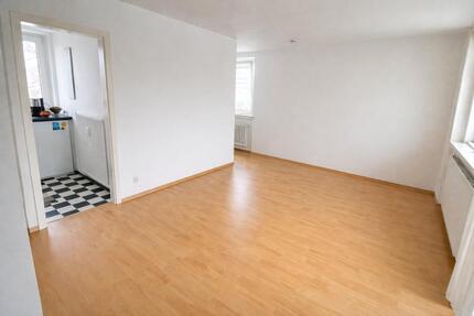 Südbalkon+Badewanne: 41qm-Wohnung in Vahrenwald-List (UNMÖBLIERT) - Hannover