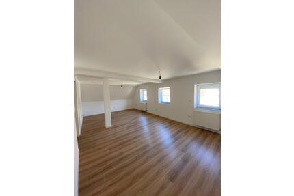 Erstbezug nach Renovierung: 3-Zimmer-Altstadt-Wohnung - Wörth am Main