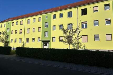 Modern wohnen leicht gemacht - Hochwertig sanierte 3-Zimmer-Wohnung - Hohenmölsen