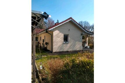 Freistehendes Einfamilienhaus - 165.000,00&nbsp;EUR Kaufpreis, ca.&nbsp; 92,00&nbsp;m&sup2; in Beverstedt (PLZ: 27616)