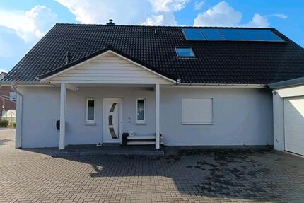 großzügige Haushälfte mit Garten und Garage usw. zu vermieten - Geesthacht