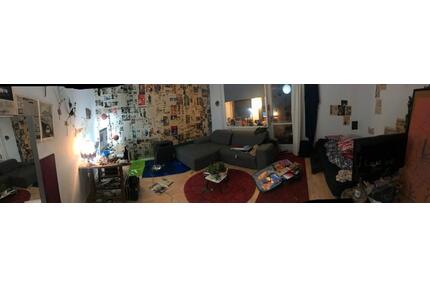 Big room with balcony in kreuzkolln - Berlin Neukölln