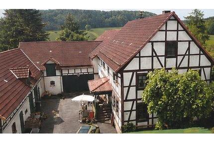 Zimmer in WG - 500,00&nbsp;EUR Kaltmiete, ca.&nbsp; 82,00&nbsp;m&sup2; in Rosdorf (PLZ: 37124)