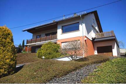 Haus zum Kaufen in Niederelbert 298.000,00 € 170 m²