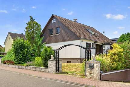 Haus zum Kaufen in Eggenstein-Leopoldshafen 486.000,00 € 155 m²
