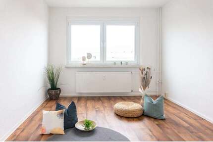 Wohnung zum Mieten in Chemnitz 550,00 € 102.52 m²