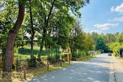 *Parkähnliches-großes-Grundstück* *Altbestand* - Schöneiche bei Berlin