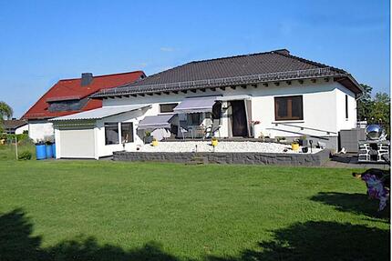 BUNGALOW · wundervolle Wald-, Wiesen- und Aussichtslage - Oberdreis