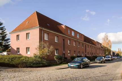 Wohnung zum Mieten in Neubrandenburg 316,00 € 50.1 m²