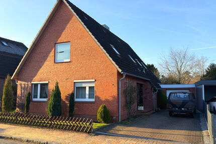 Viel Raum für Ihr Familienleben - Einfamilienhaus mit Wintergarten und Garage in 25348 Glückstadt